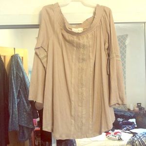 NEW WITH TAGS Tan Off-the-Shoulder Peasant Blouse
